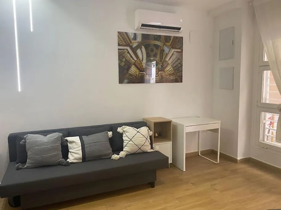 Apartment Cozy Place In Malaga