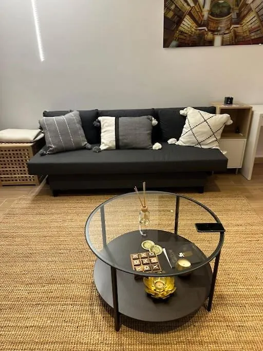 Cozy Place In Malaga Apartment
